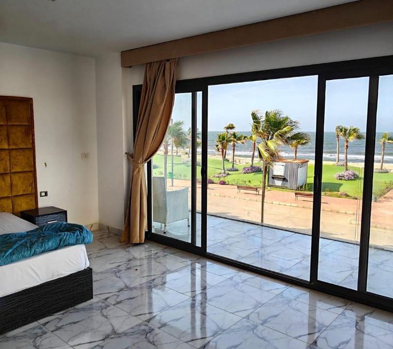 Al-Manasrah Apartment | شاليه بانوراما صف اول بحر شاليه السفينه