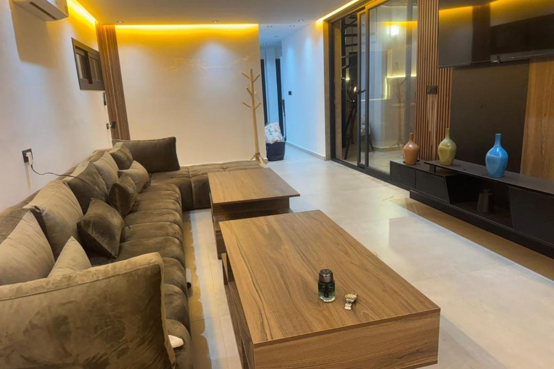 Bouarg Villa | Appartement de Luxe Jacuzzi Privé, Hammam, Grande Terrasse & 4 Chambres