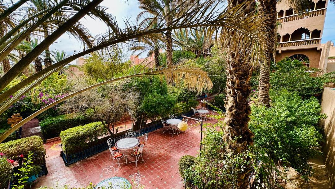 Amezrou House | Chez Ali Zagora Authentic Hotel Restaurant and Desert Excursions