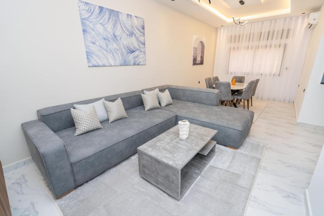 Branes Apartment | serenity Stays-Luxury Suites & Appart 8