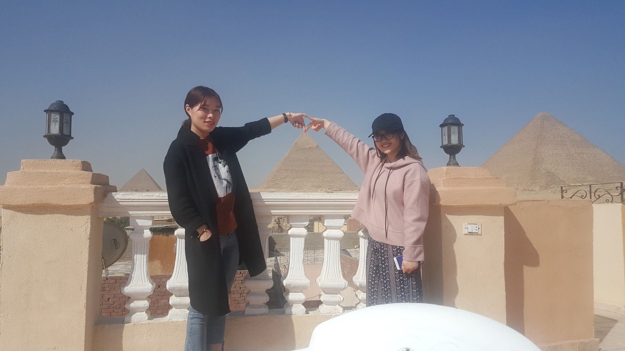 Photo of Human In Picture in Giza