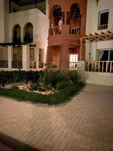 Photo of Buildings in Sahl Hasheeh