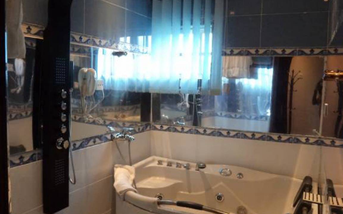 Photo of Bathroom in Akure