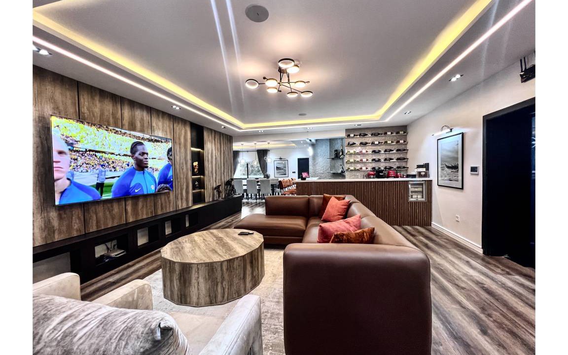 Photo of Livingroom in Ikoyi
