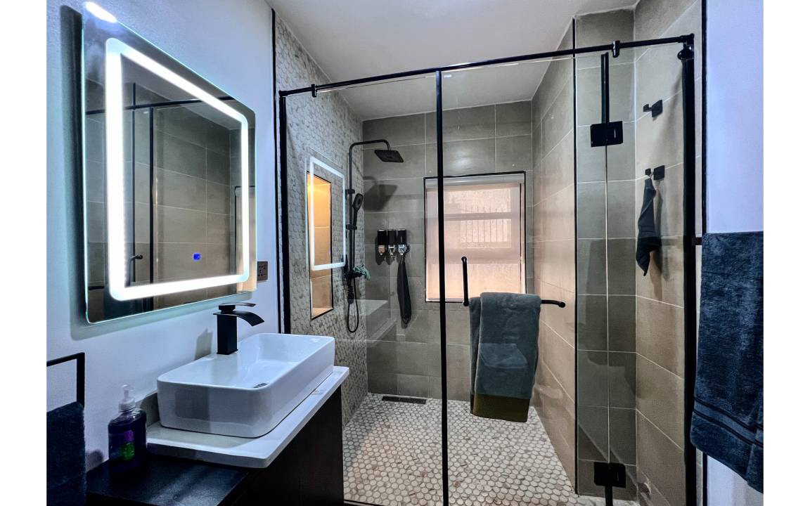 Photo of Bathroom in Ikoyi