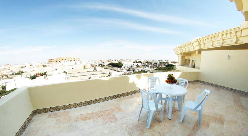 Photo of Others in El Djem