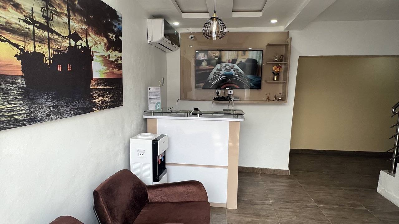 Photo of Livingroom in Ikeja