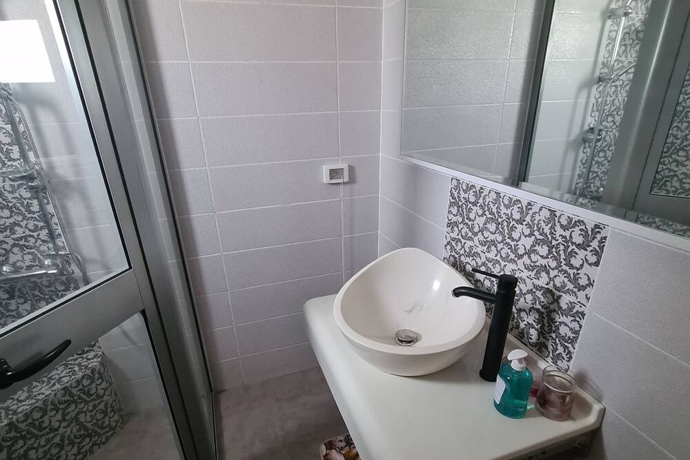 Photo of Bathroom in Sidi Bou Ali