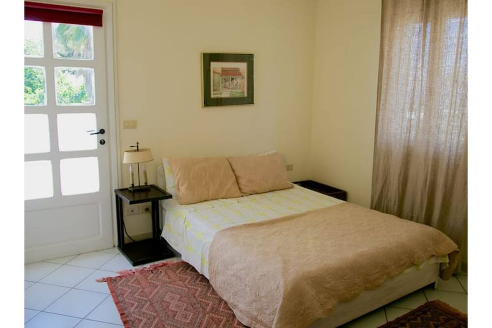 Photo of Bedroom in Salamboo