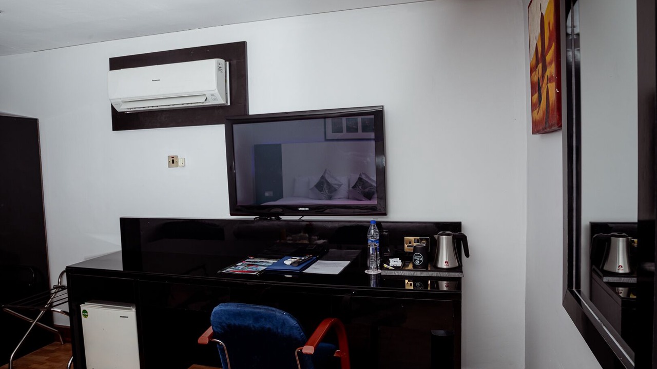Photo of Bedroom in Ofin