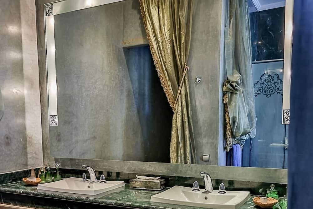Photo of Bathroom in Bab Atlas