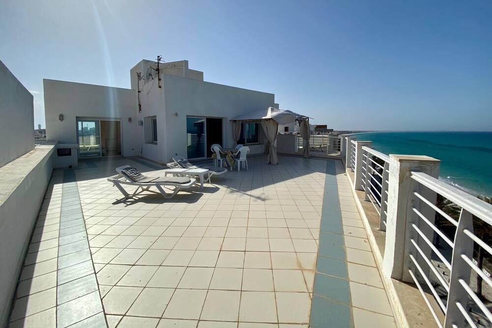 Photo of Patio Balcony in Hiboun