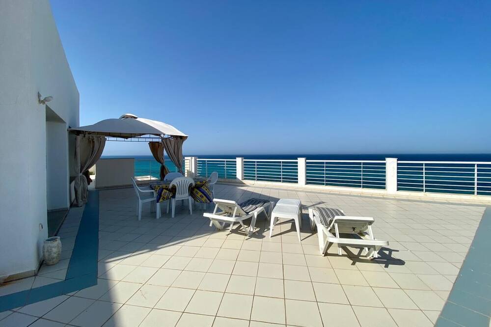 Photo of Patio Balcony in Hiboun