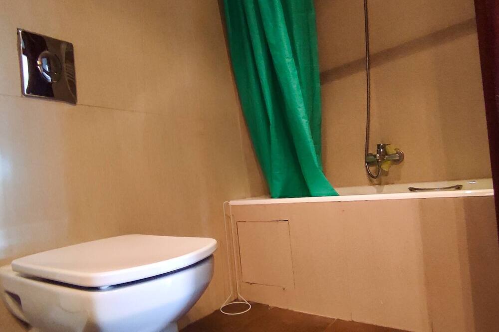 Photo of Bathroom in Les Berges Du Lac II