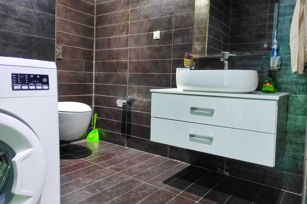 Photo of Bathroom in Les Berges Du Lac II