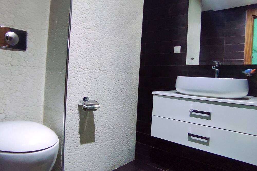 Photo of Bathroom in Les Berges Du Lac II