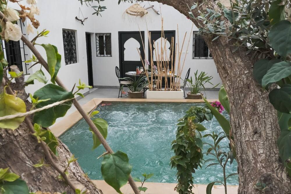 Photo of Outdoor in Lahebichate