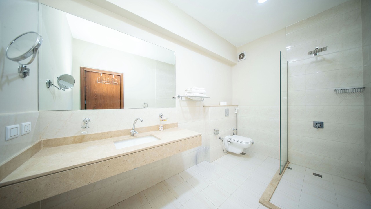 Photo of Bathroom in Dream Land