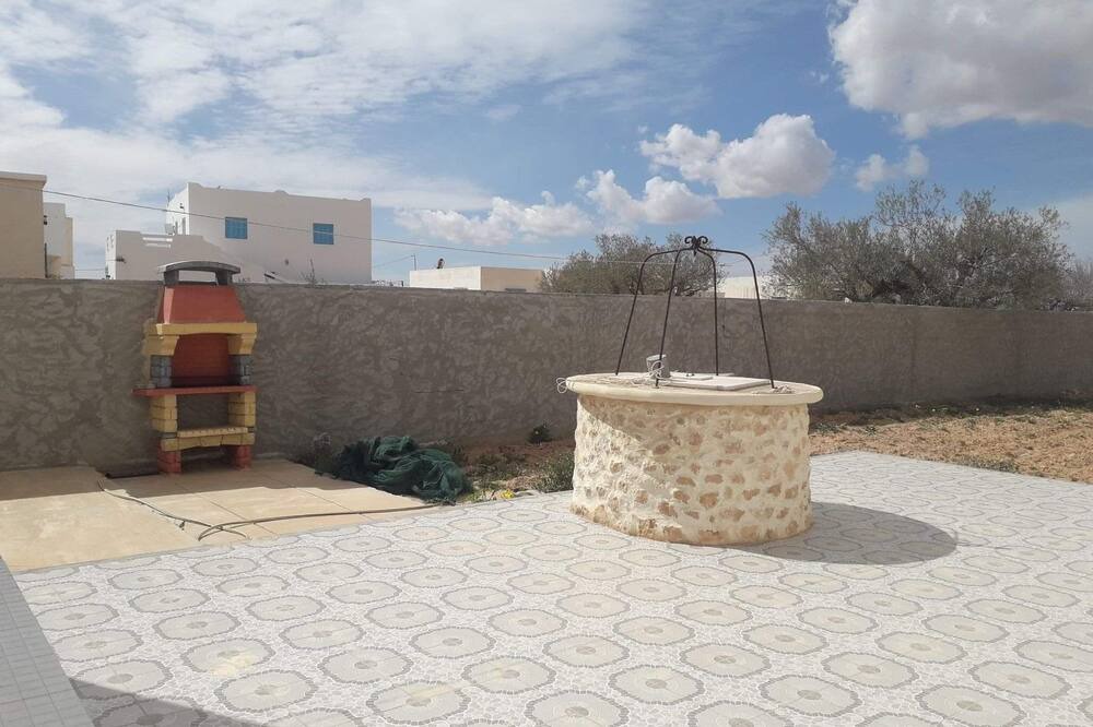 Photo of Patio Balcony in Hawmat al Badawiyin