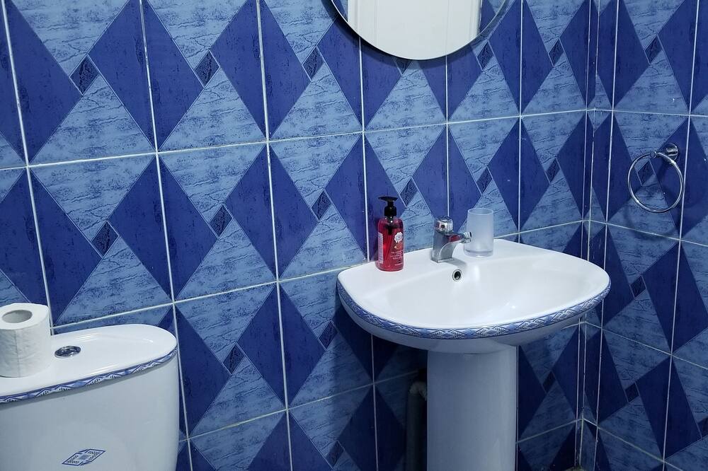 Photo of Bathroom in Jardins De Carthage