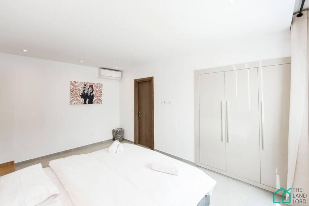 Photo of Bedroom in Les Berges du Lac