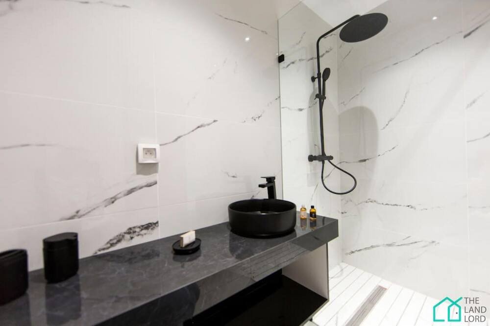 Photo of Bathroom in Les Berges du Lac