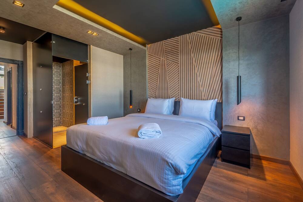 Photo of Bedroom in Sahl Hasheeh