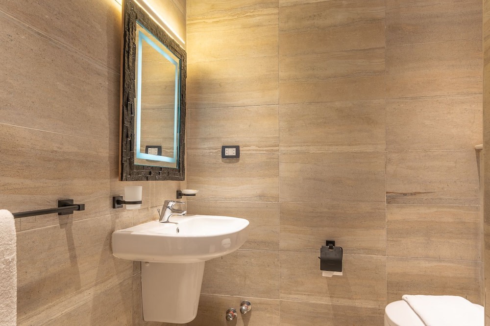Photo of Bathroom in Sahl Hasheeh
