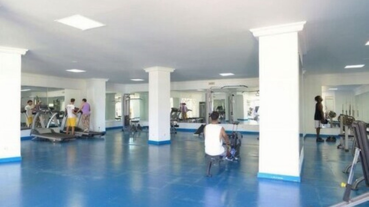 Photo of Others in Yasmine