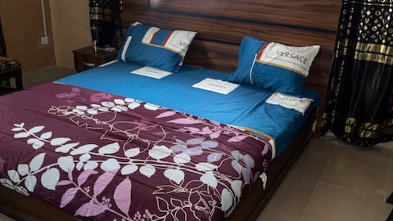 Photo of Bedroom in Sagamu