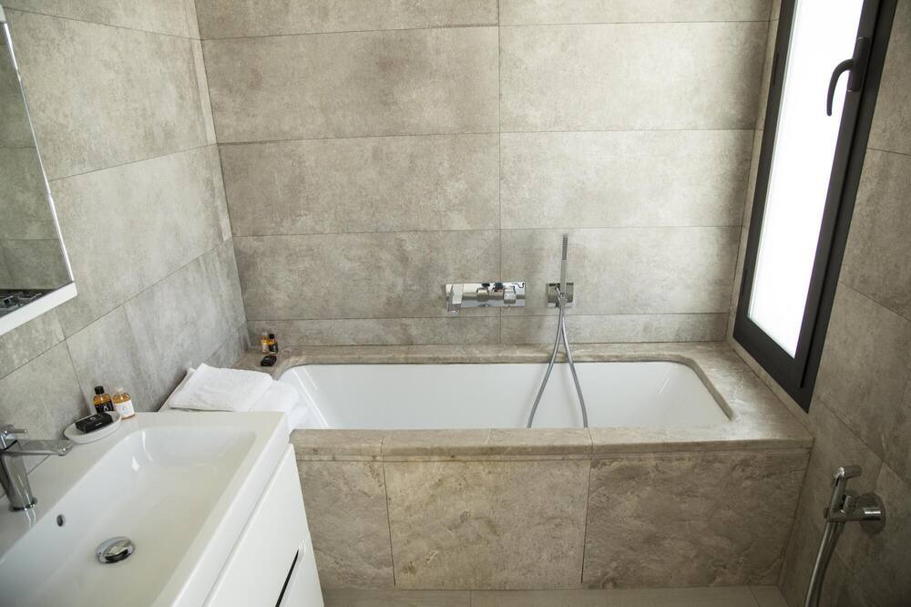 Photo of Bathroom in La Soukra