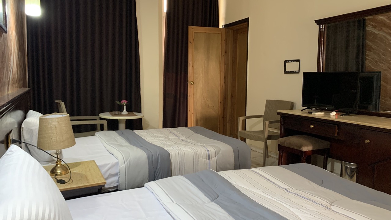 Photo of Bedroom in El Hadaba