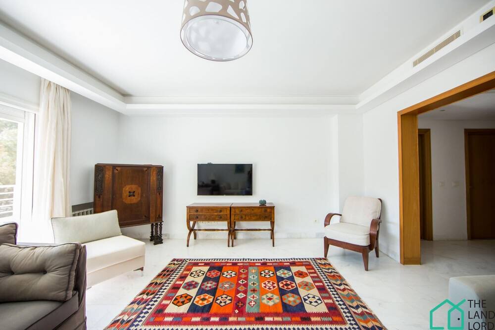 Photo of Livingroom in Ain Zaghouen Nord