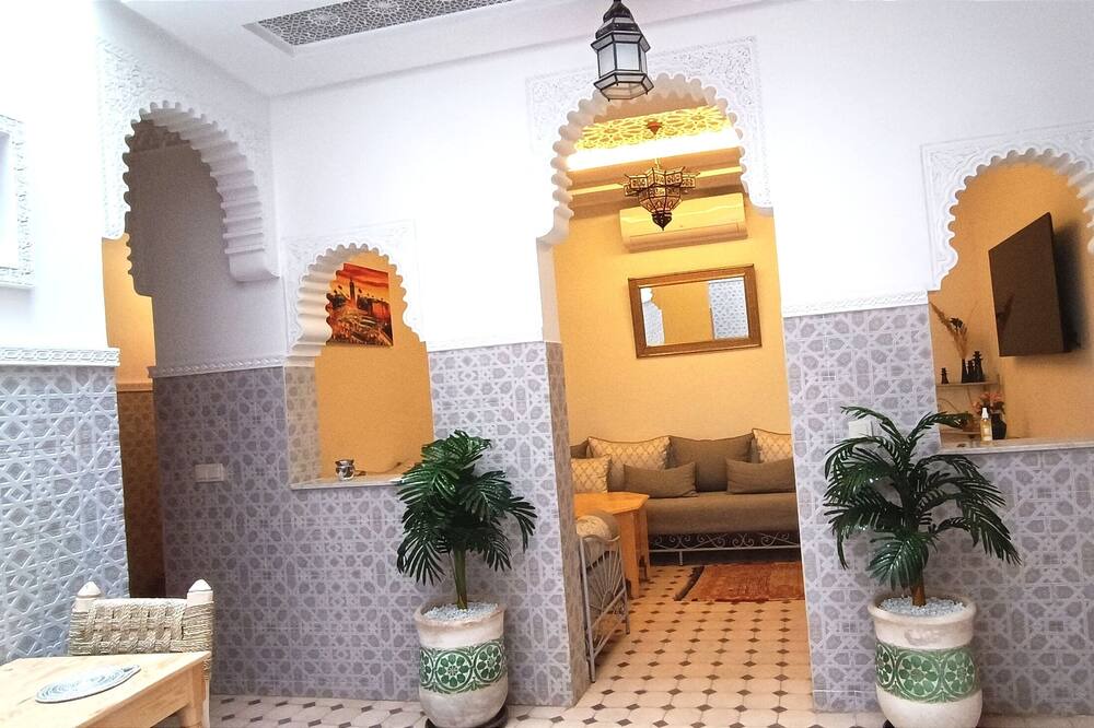 Photo of Others in Sidi Bou Amar