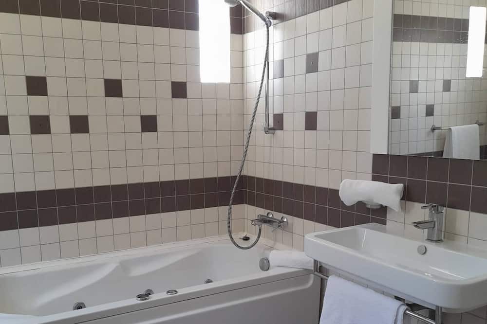 Photo of Bathroom in Mezraia