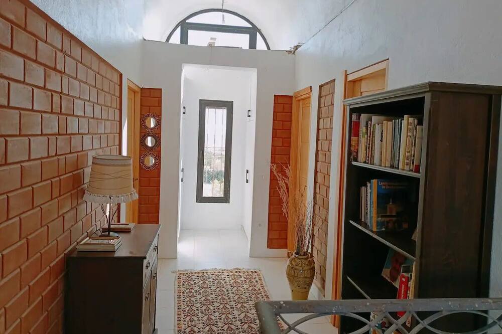 Photo of Bedroom in Fahs