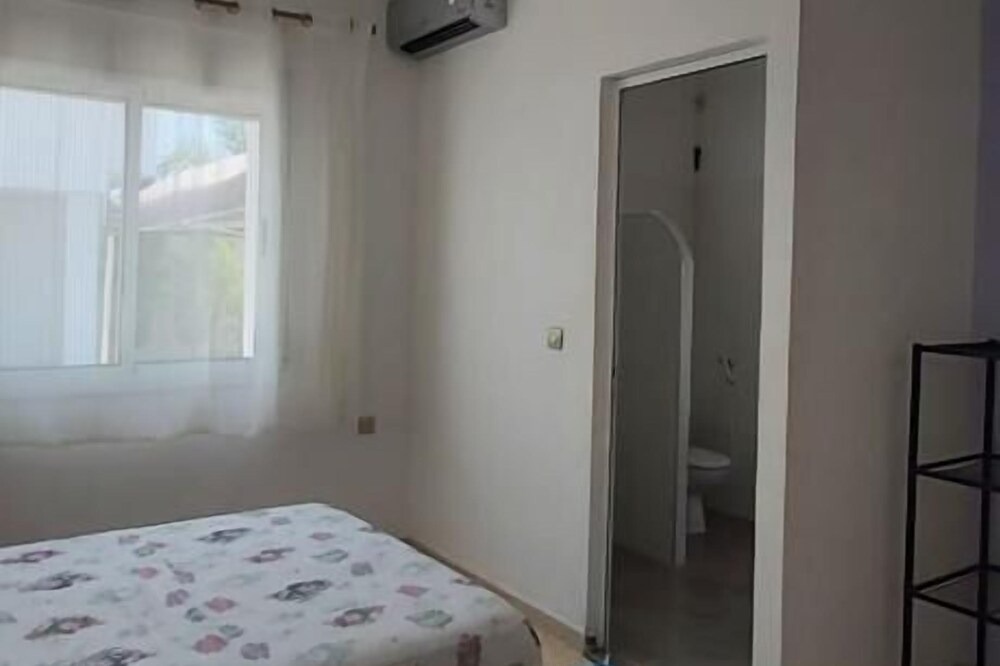 Photo of Bedroom in Al Barkanyene