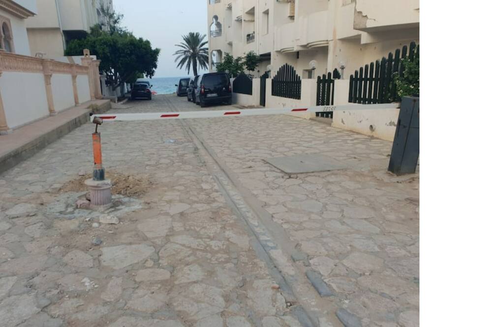 Photo of Outdoor in Chott Mariem