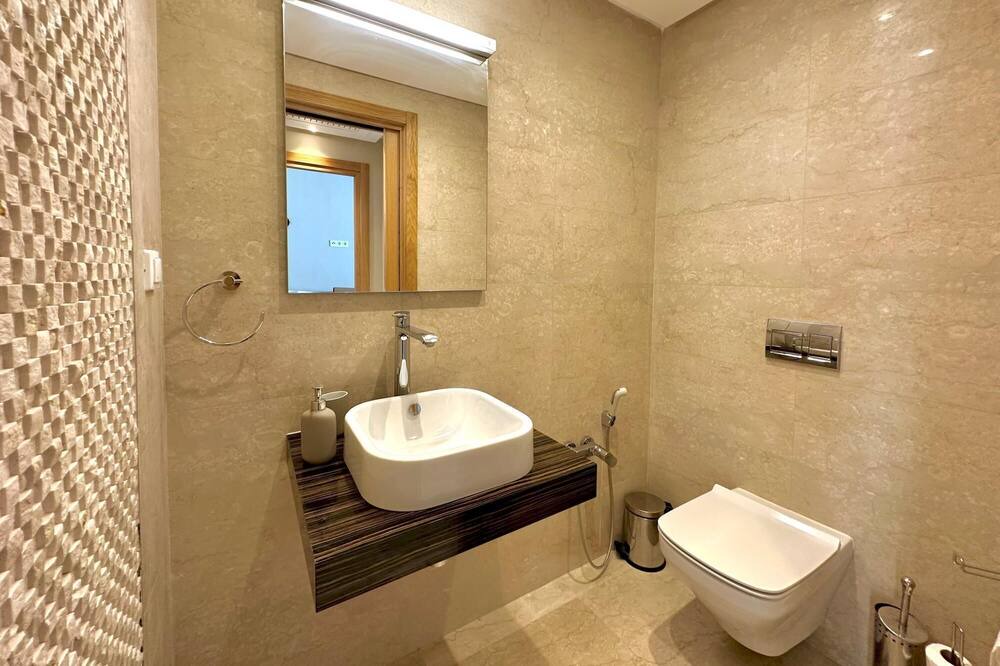 Photo of Bathroom in Jardins De Carthage