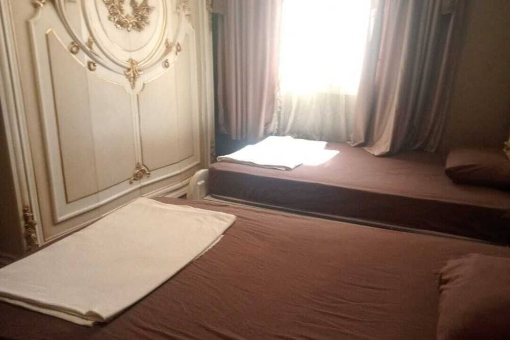 Photo of Bedroom in Pyramids Gardens