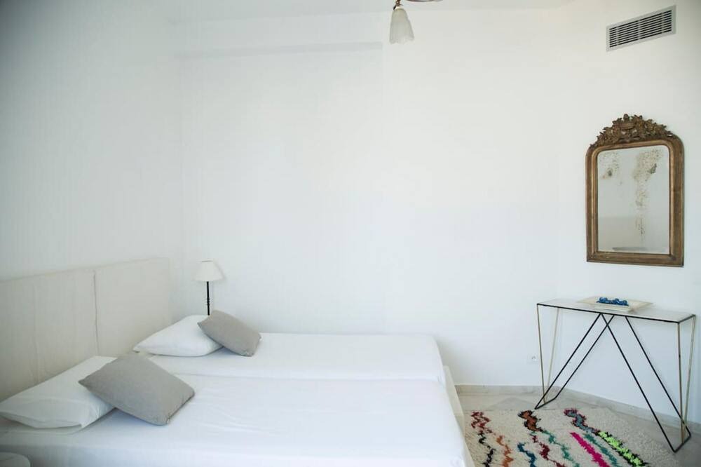 Photo of Bedroom in Carthage