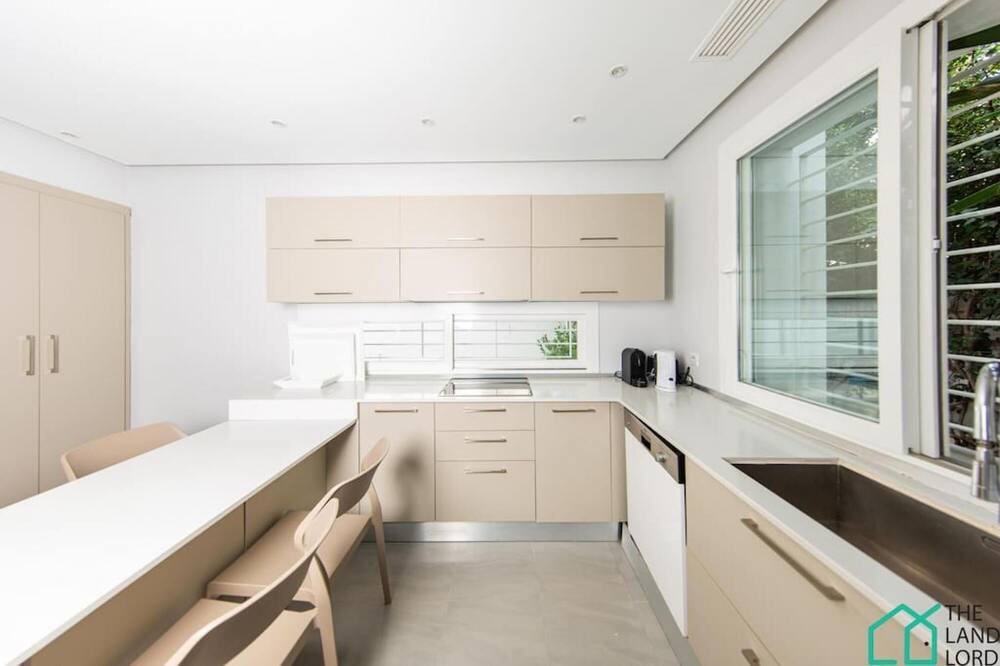 Photo of Kitchen in Les Berges Du Lac II