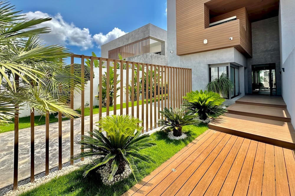 Photo of Outdoor in La Soukra