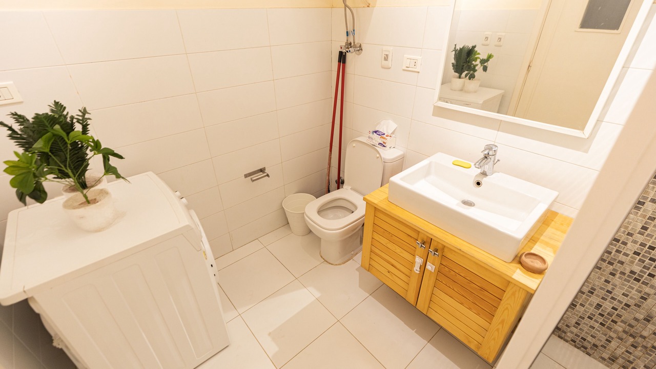 Photo of Bathroom in Taqseem Laselky