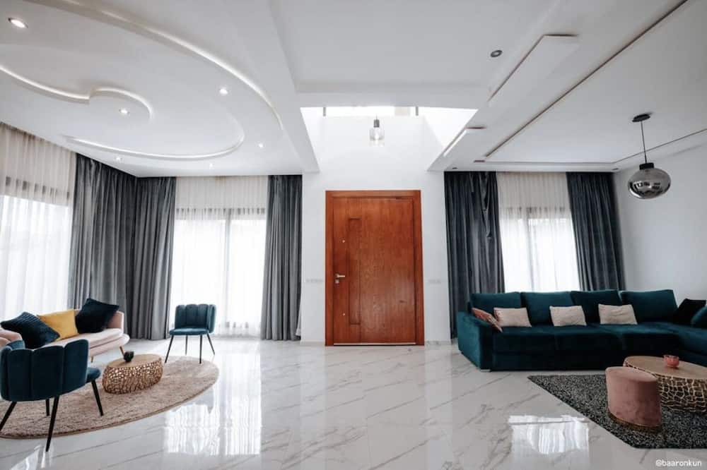 Photo of Livingroom in El Makina