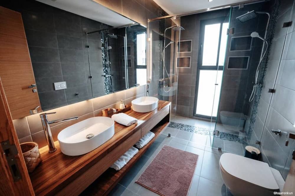 Photo of Bathroom in El Makina