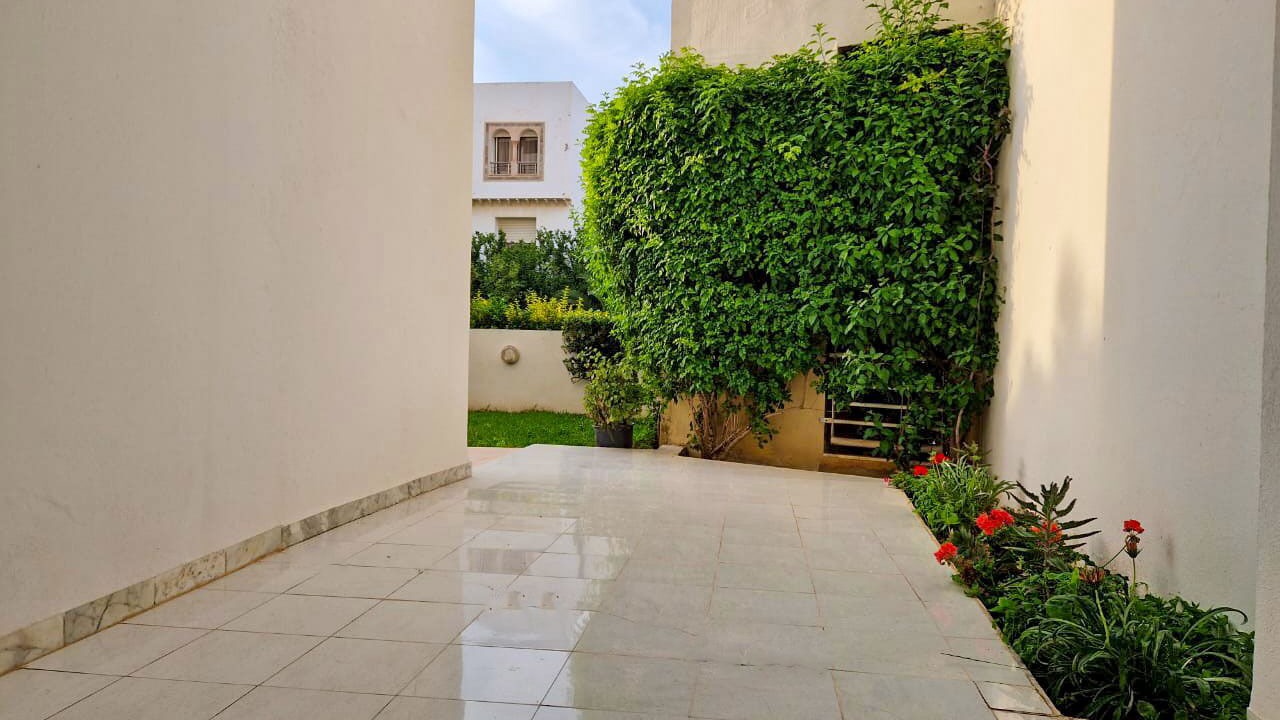 Photo of Outdoor in Ennasr