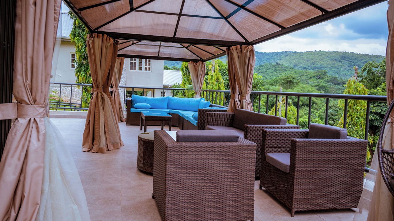 Photo of Patio Balcony in Ikogosi