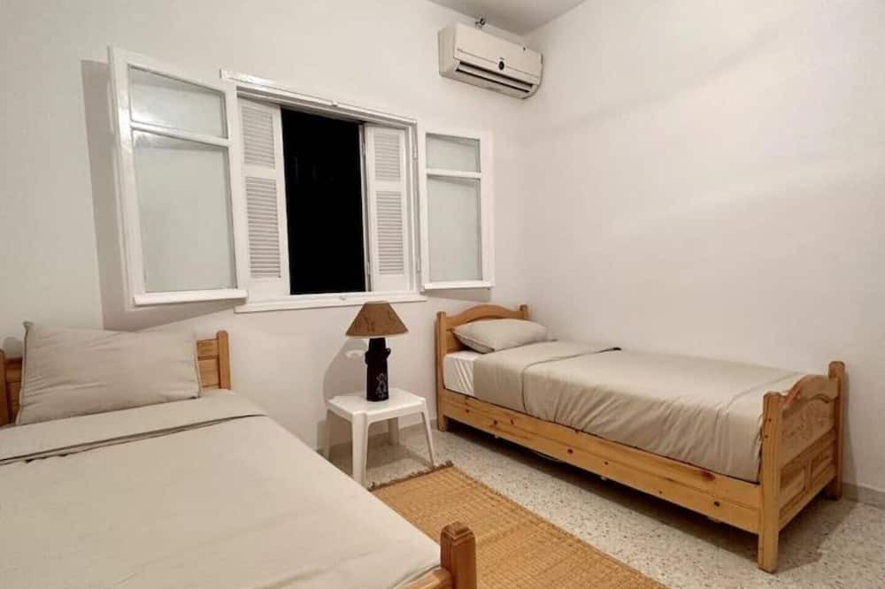 Photo of Bedroom in Gabes