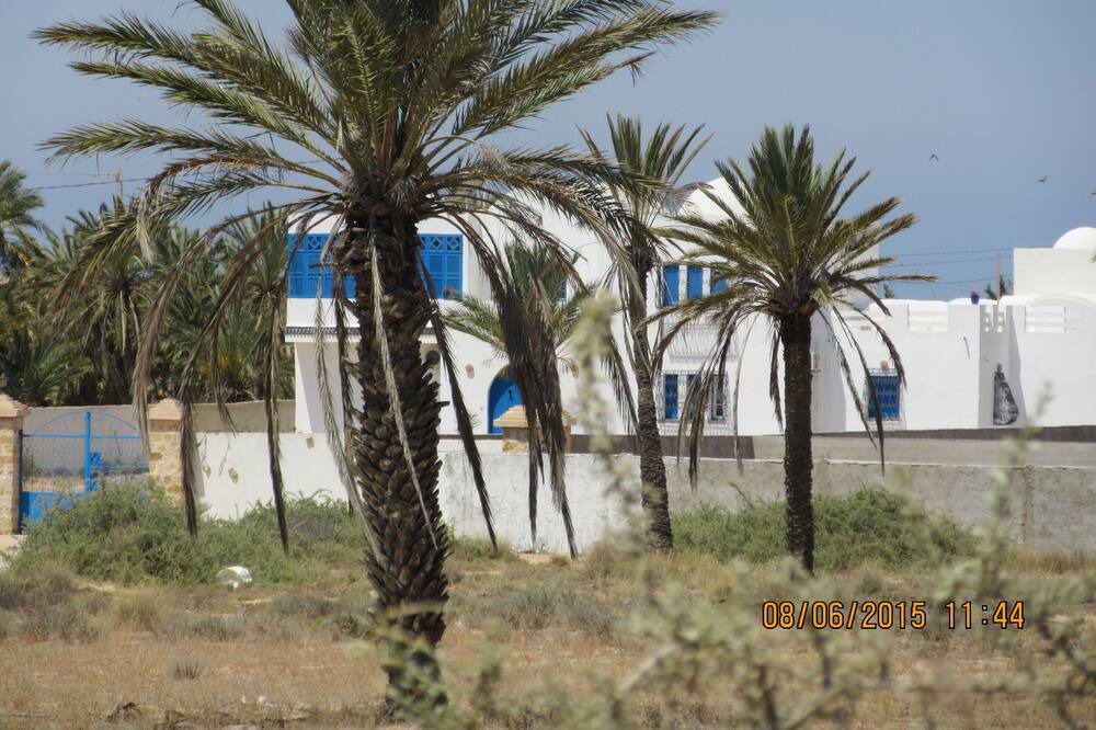 Photo of Outdoor in Mellita